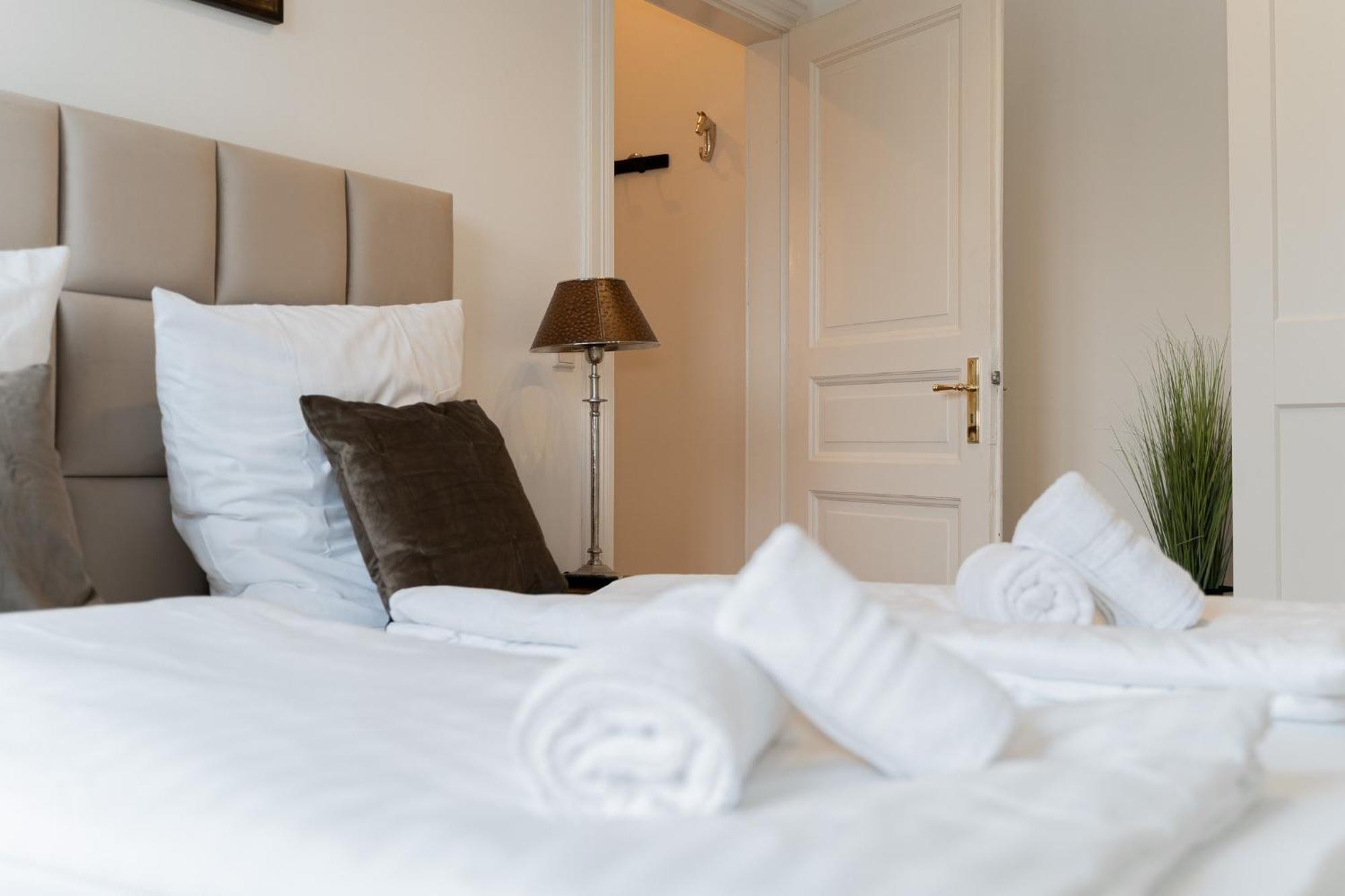 Moderne Apartments City Stadtnah -Junik Apartments Duisburg Room photo