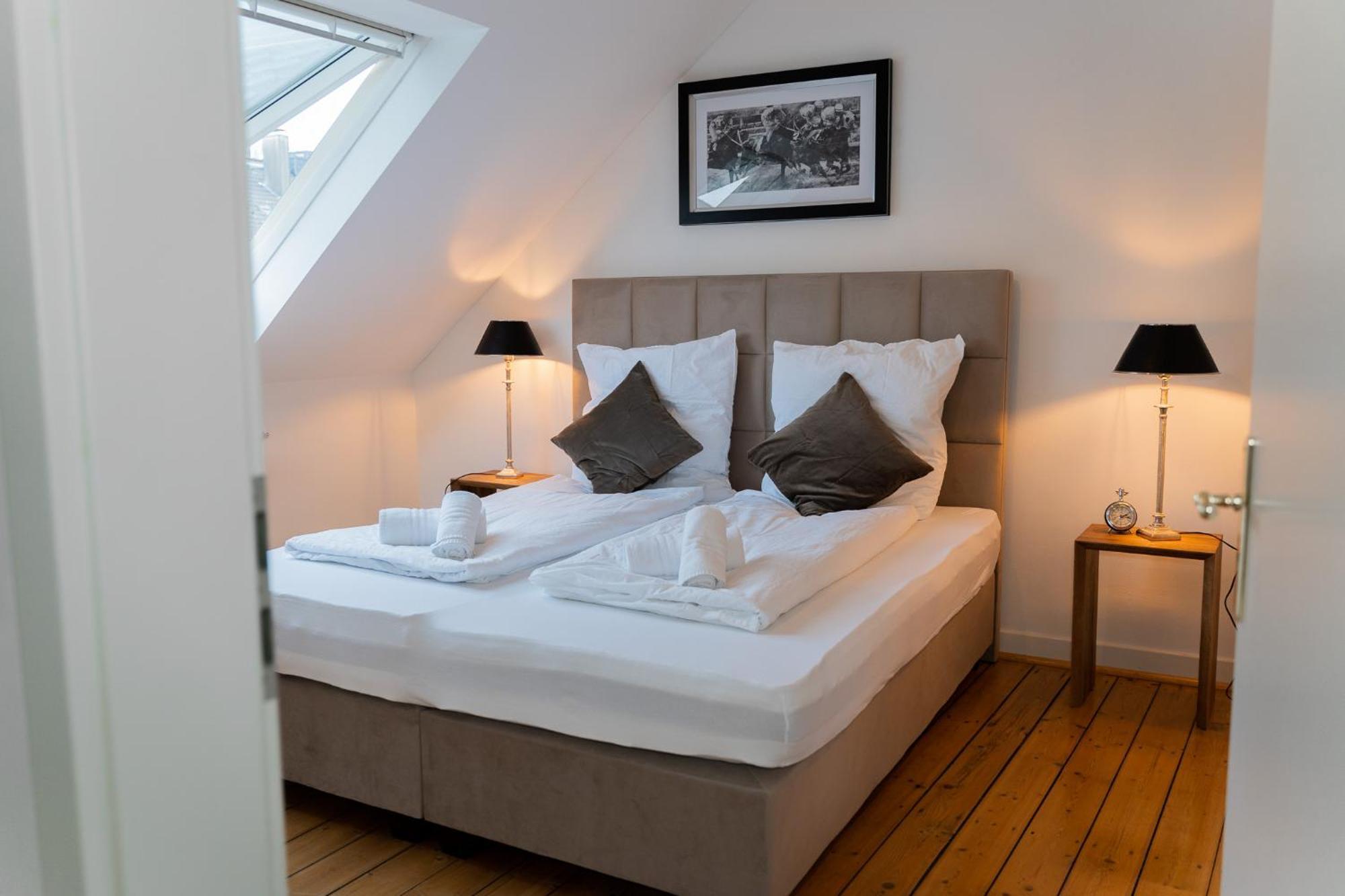 Moderne Apartments City Stadtnah -Junik Apartments Duisburg Room photo